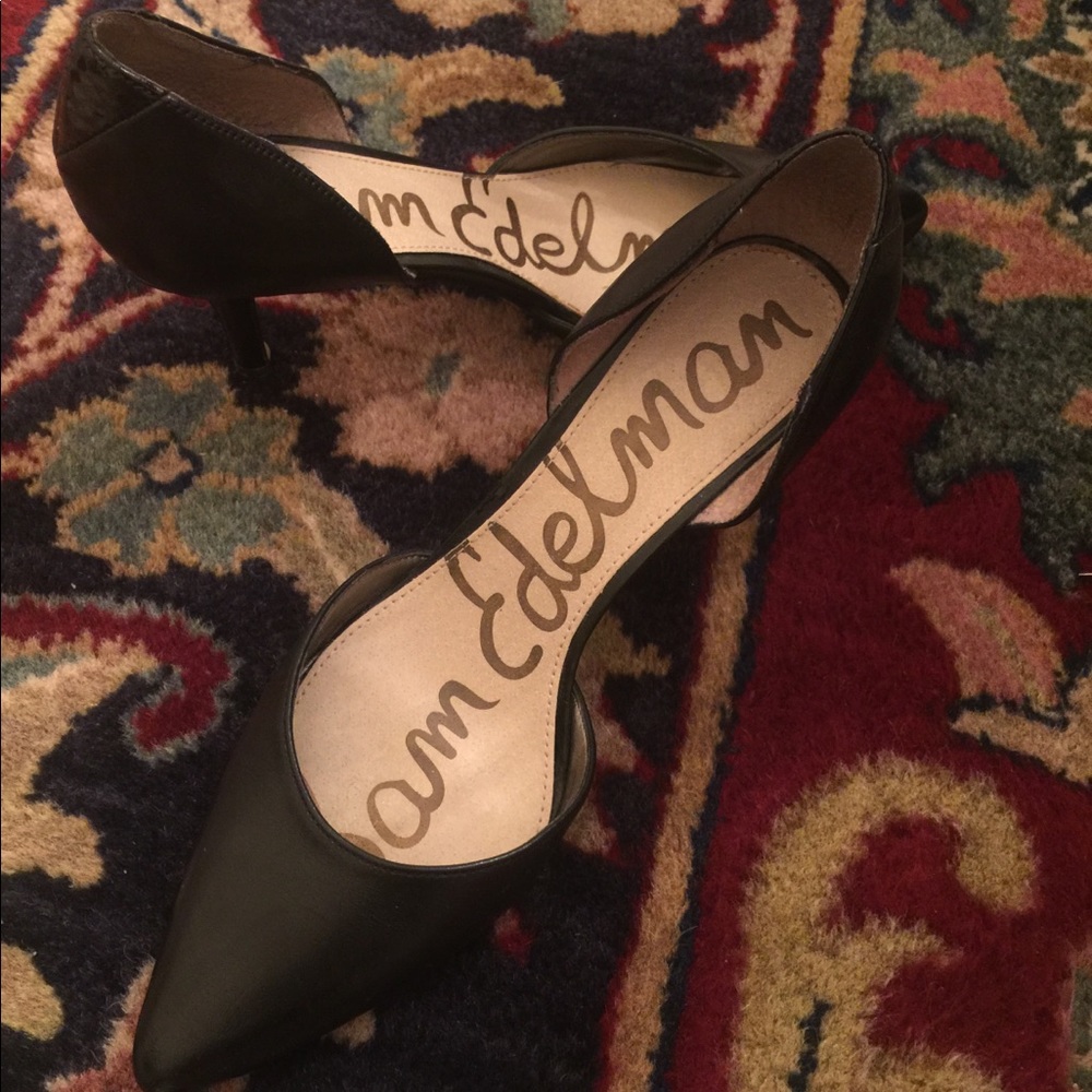 Sam Edelman closed toe heel